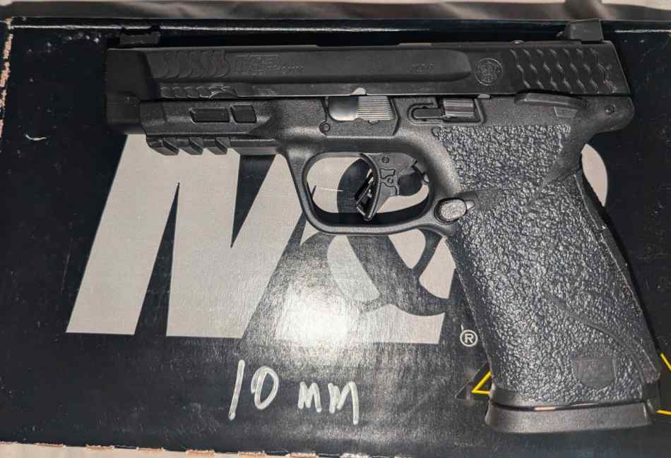 Smith &amp; Wesson 10mm M&amp;P 2.0 UPDATE