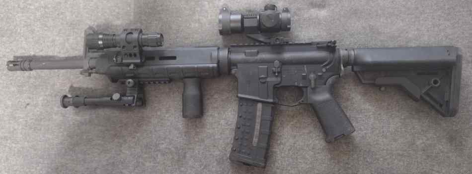 Spikes Tactical AR-15 W/ EXTRAS