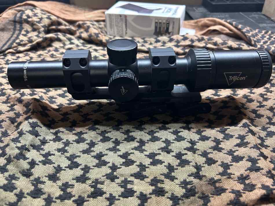 Trijicon Credo HX 1-6x24