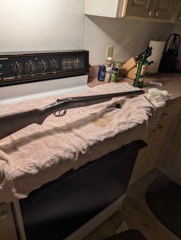 Winchester model 24 16 guage double barrel 
