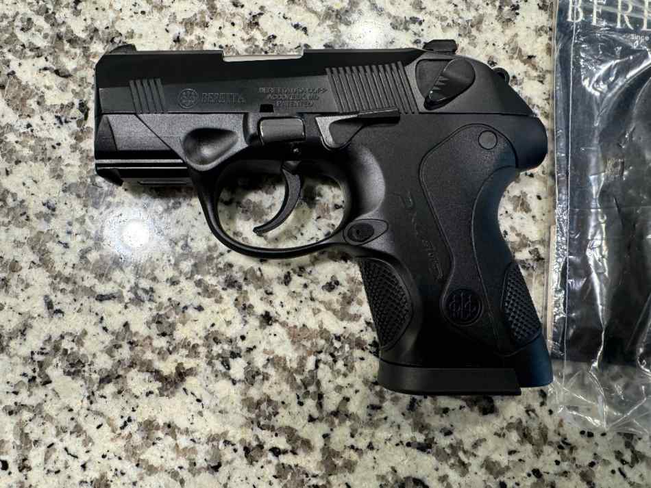 BERETTA PX4 STORM SUB COMPACT .9MM