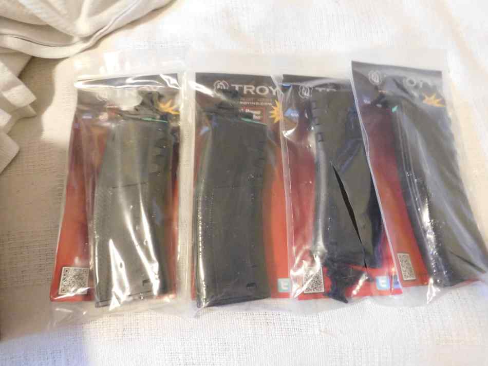 Troy Industries Battlemag AR-15 .223 / 5.56 30-Rou