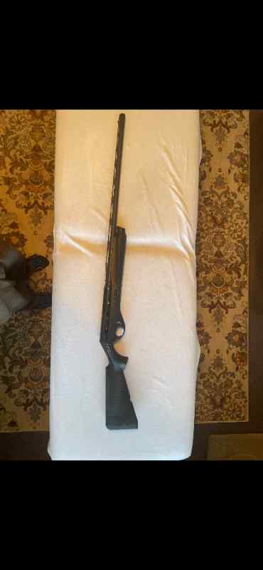 Benelli Vinci 12 gauge 28” barrel 23/4”&amp;3”