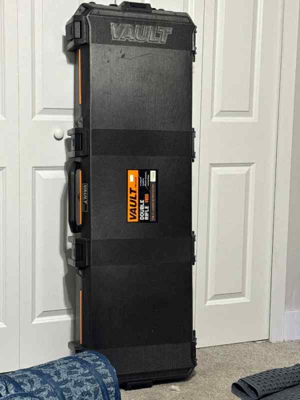 Pelican Vault Double Rifle V800 case