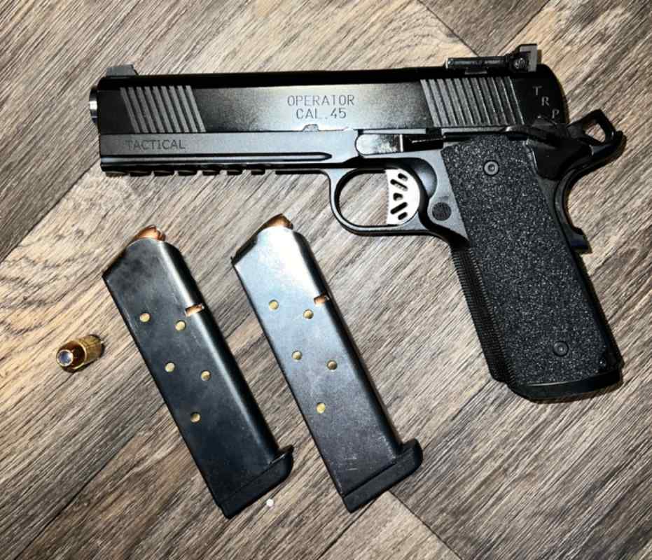 RARE Wild Unicorn 1911 Springfield Full Rail TRP  