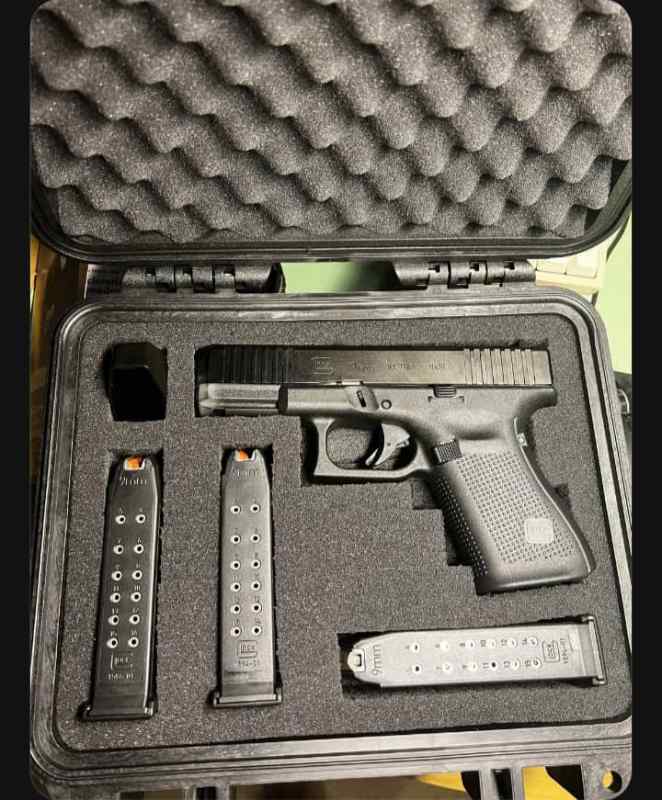 Glock 19 Versatile Handgun