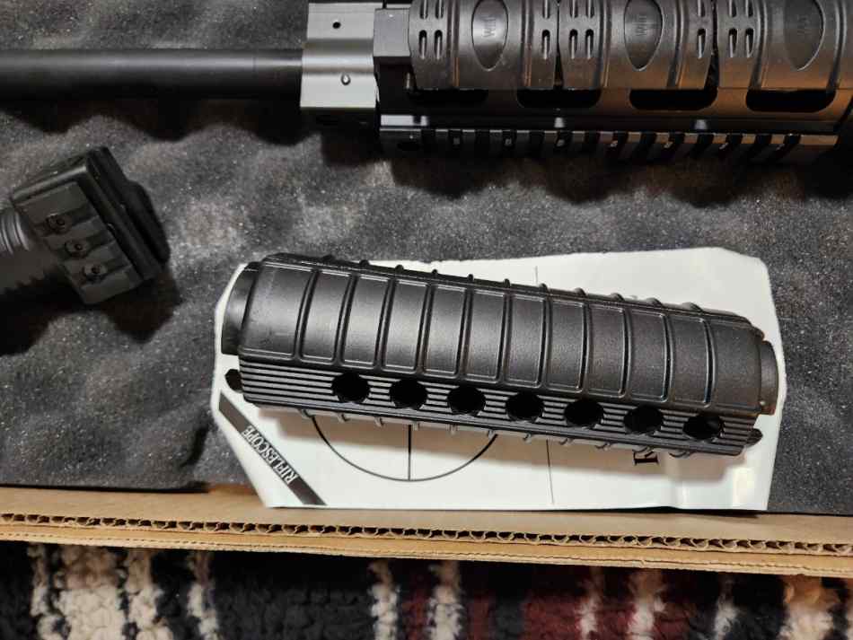 gun1.jpg