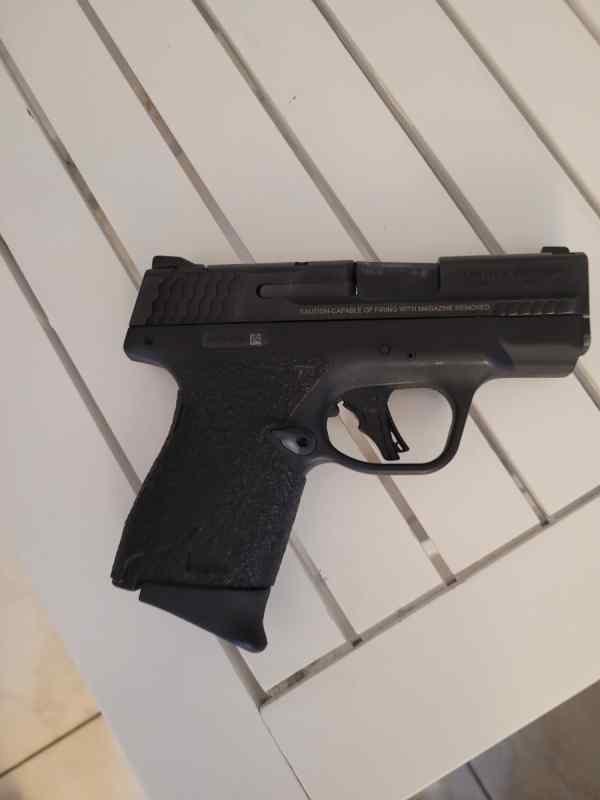 S&amp;W M&amp;P9 SHIELD PLUS 9MM 