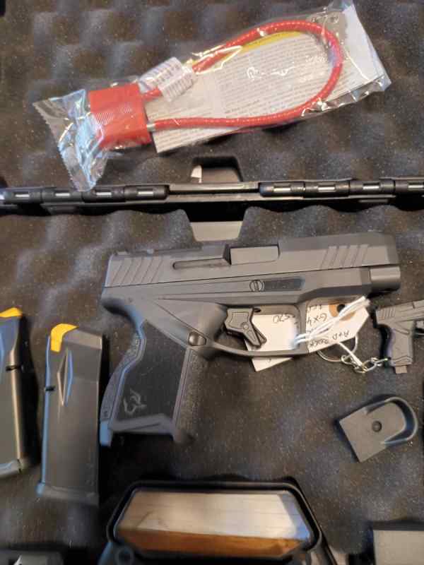 NEW TAURUS GX4XL 9MM SEMI AUTO PISTOL