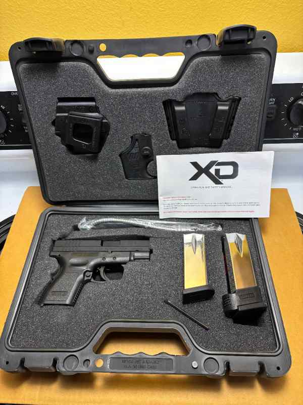 Springfield Armory XD-9 Sub-Compact