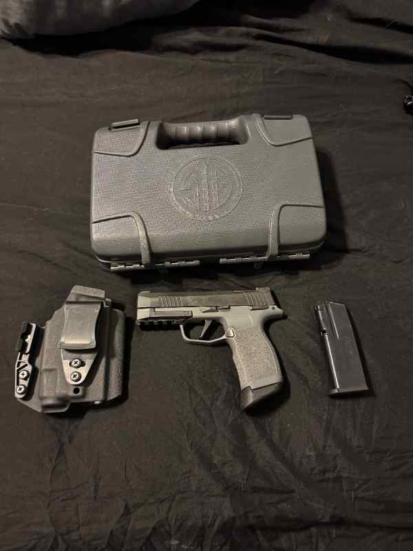 Sig Sauer P365 XL