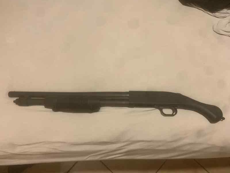 Mossberg 12 gauge