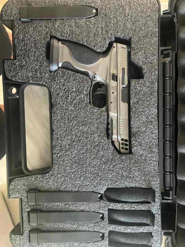 Smith &amp; Wesson M&amp;P 2.0 COMPETITOR 