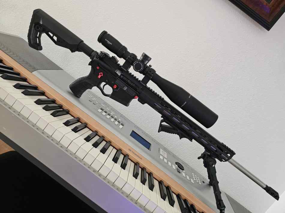 New Bespoke DMR AR-15 SS Wylde 1/7 with Scope