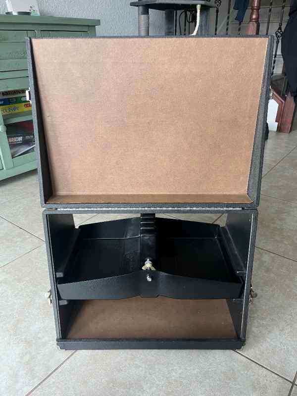 Gun-Ho pistol competition box -Black 5 gun