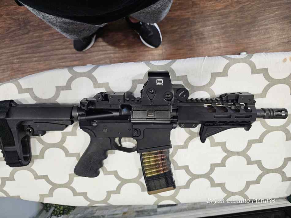 Costum 7.5 AR pistol .300 blackout