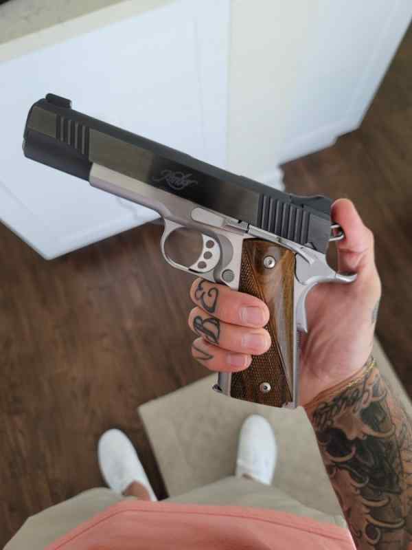 Kimber 1911 2Tone