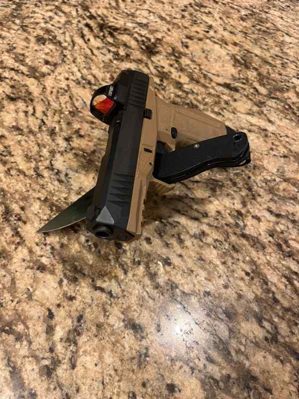 Bnib AREX military 9mm with viper red dot 