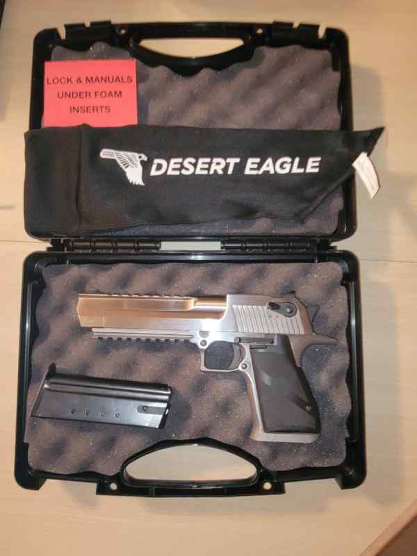 Magnum Research Desert Eagle Mark XIX