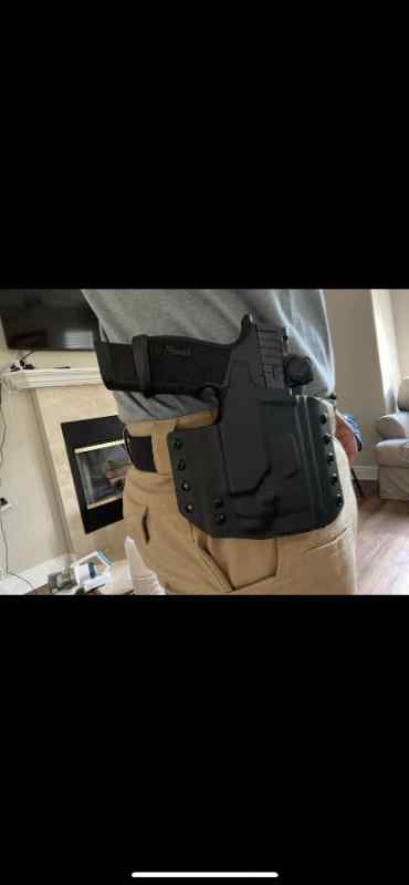 Sig Fuse OWB with TLR7x holster 