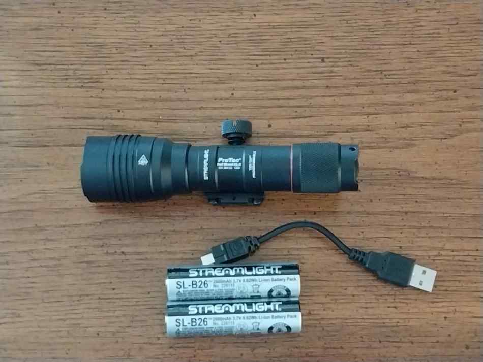 STREAMLIGHT PROTAC HL-X w/ SL-B26 USB BATTERIES