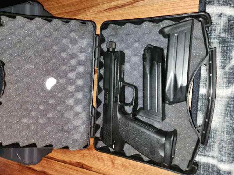 HK USP Tactical 45 w/5 Mags