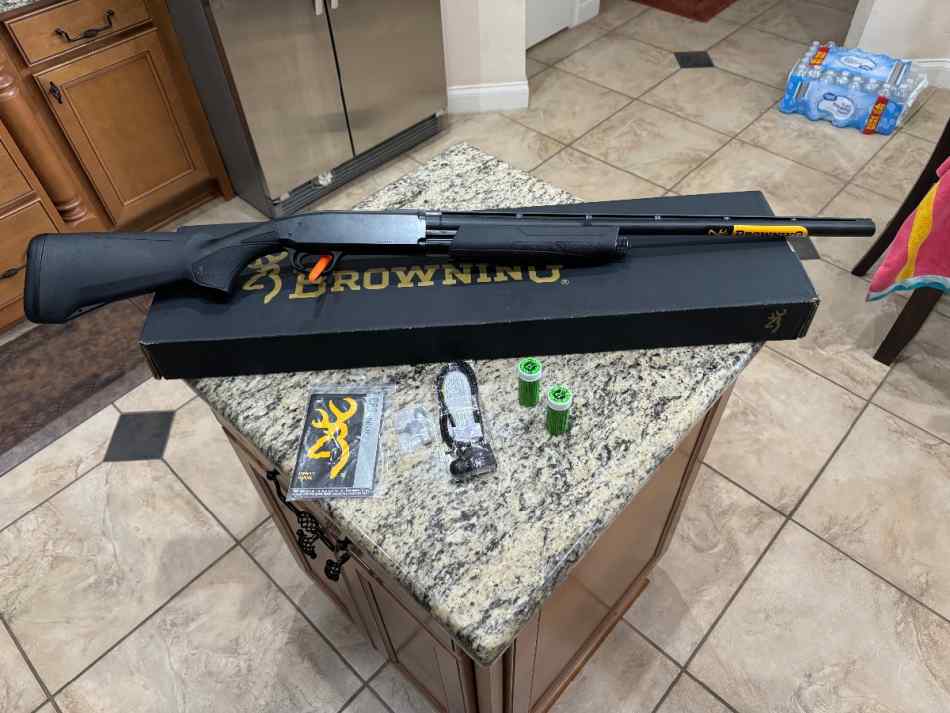 Browning BPS 12 gauge 