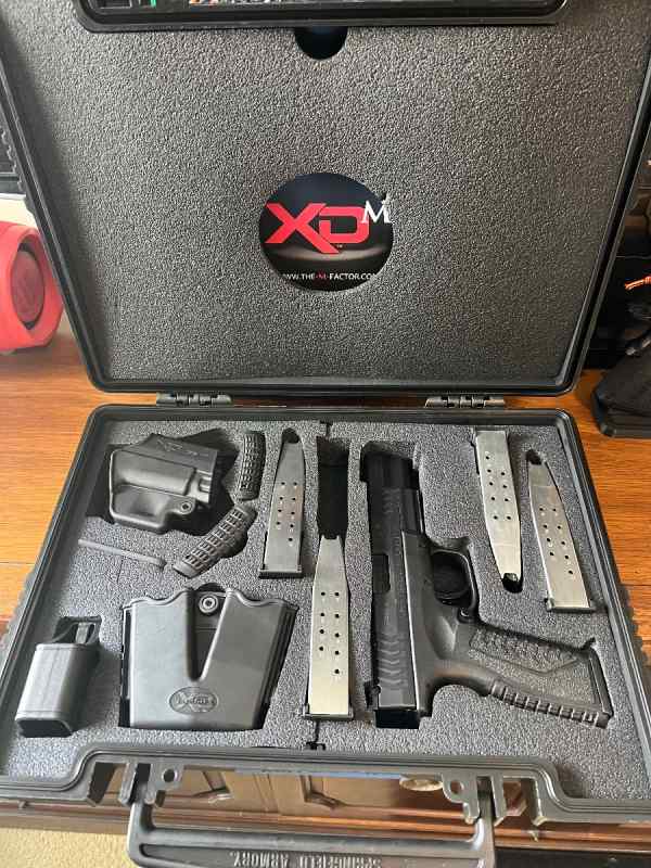 Springfield XDM 5.25 45acp REDUCED!