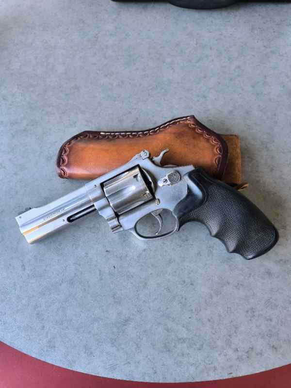 Rossi 357 magnum stainless 