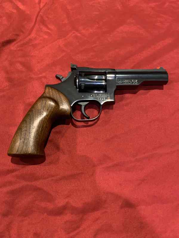 Dan Wesson 15-2 .357