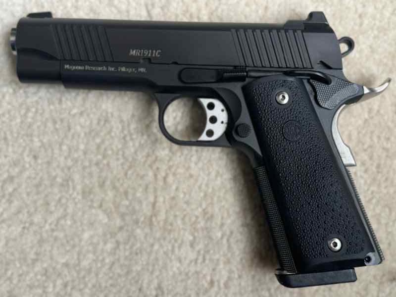 MR/ Desert Eagle 1911C 45acp