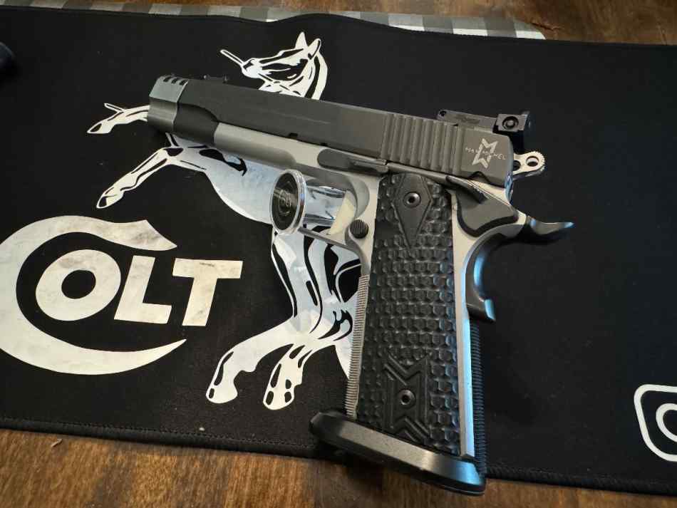 Sig Sauer 1911 9mm Max Michel edition