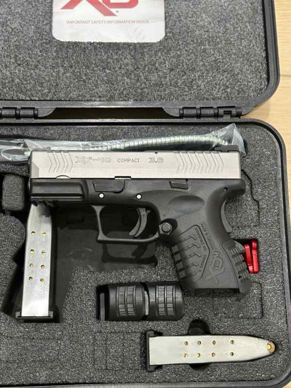 Springfield XD(M) 4.5 .40 S&amp;W