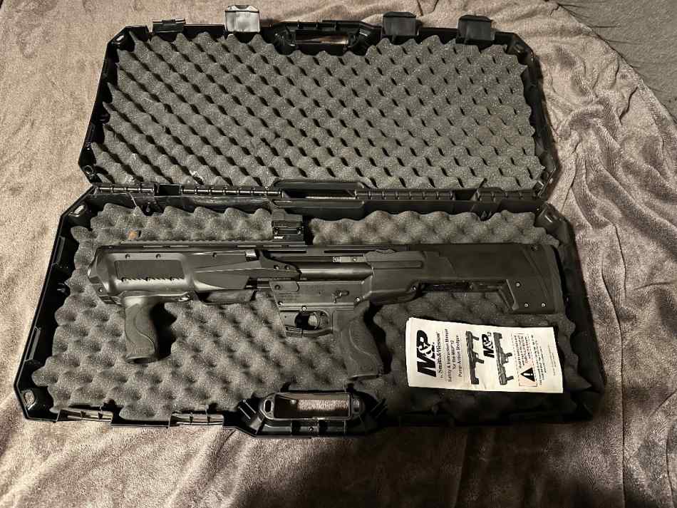 Smith &amp; Wesson M&amp;P 12ga Bullpup Shotgun