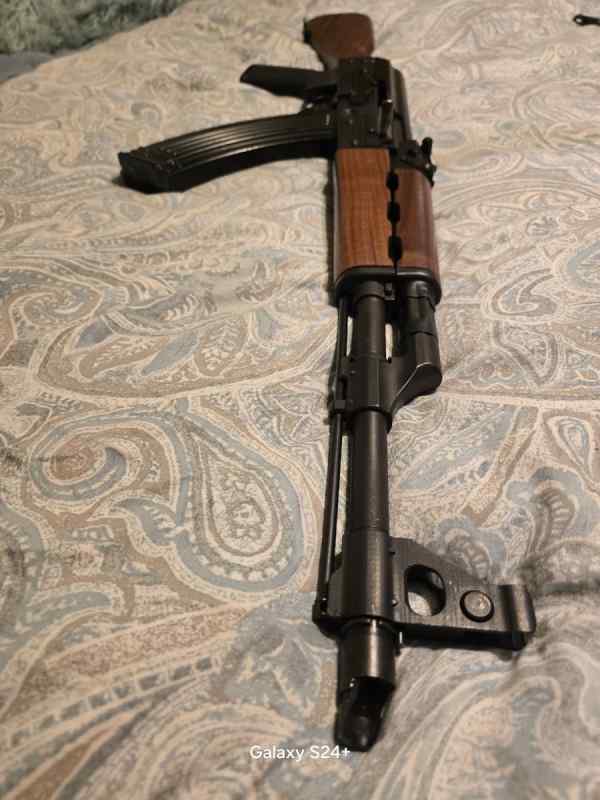 zpap/AK 47