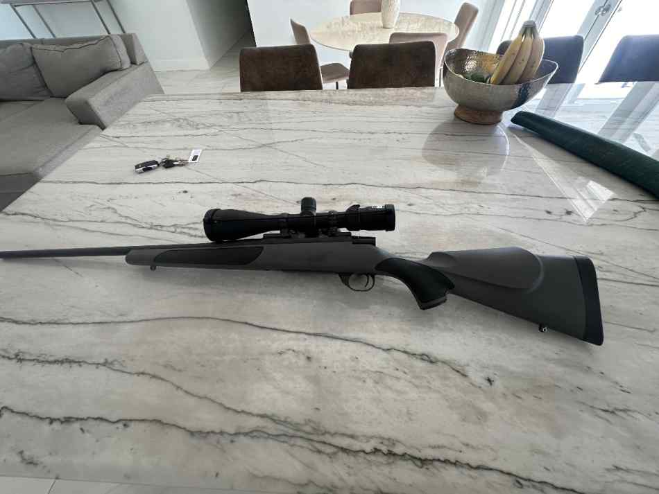 Weatherby 25-06 w/ pro staff 7