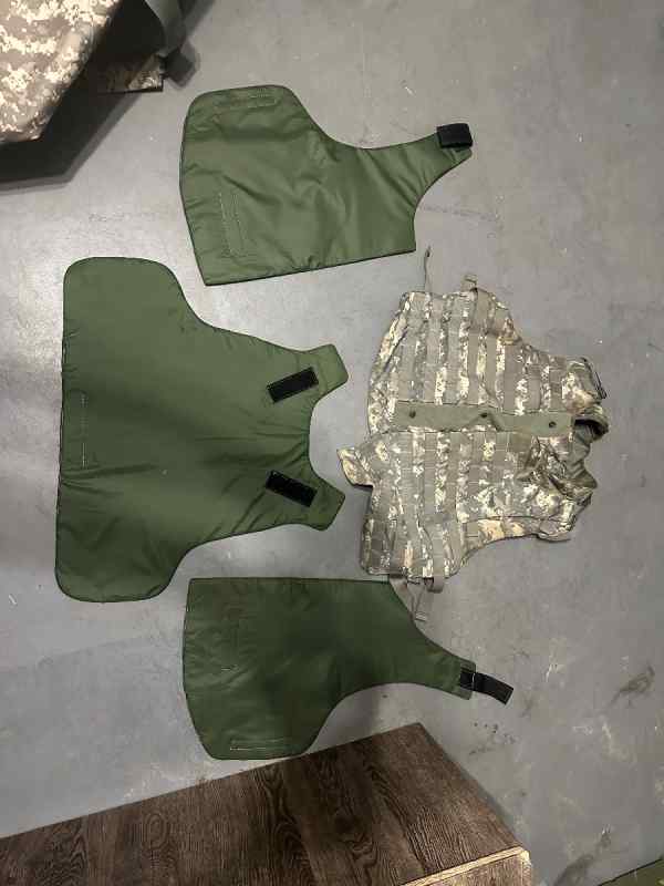 Kevlar bullet proof vest with bag