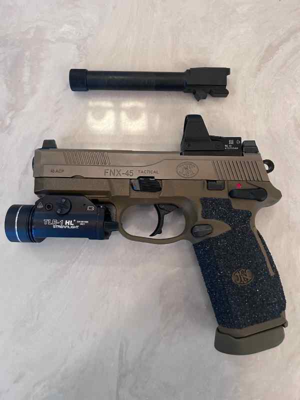 fnx45.jpg