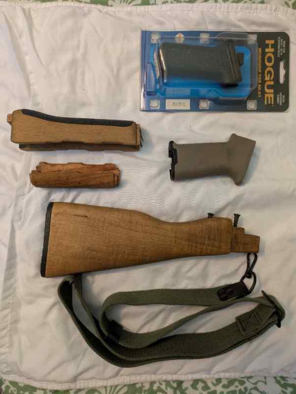 ak grips.jpg