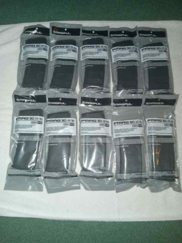 Magpul-10Pack-MG557-BLK-30RD-Non-Window-1.jpeg