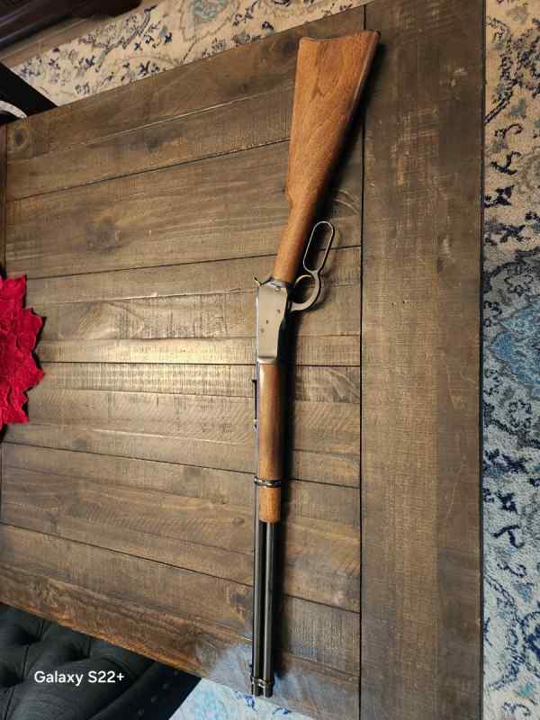 Browning B92 lever gun