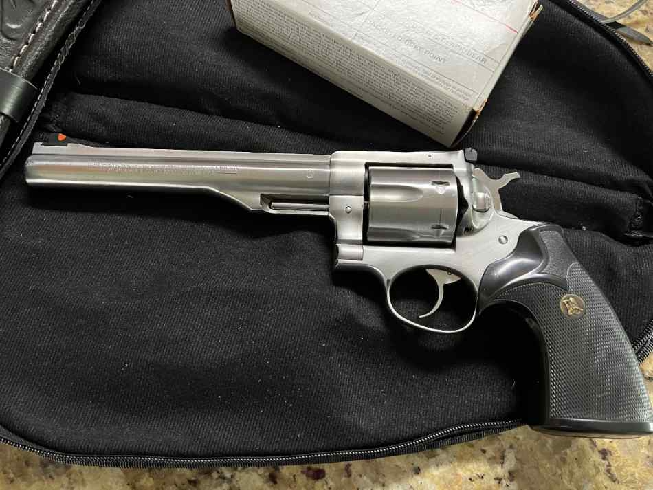 Ruger Redhawk 44 magnum 7.5” barrel