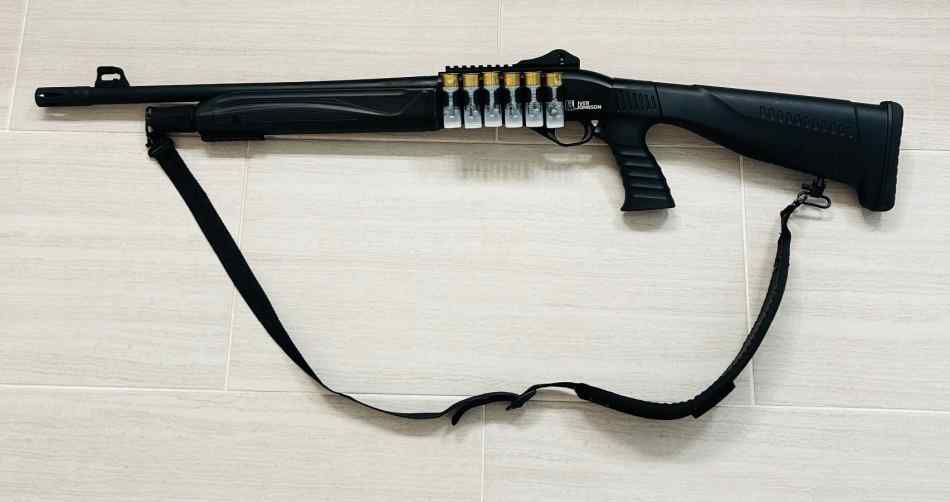 Tactical shotgun for sale. Excellent condition. 