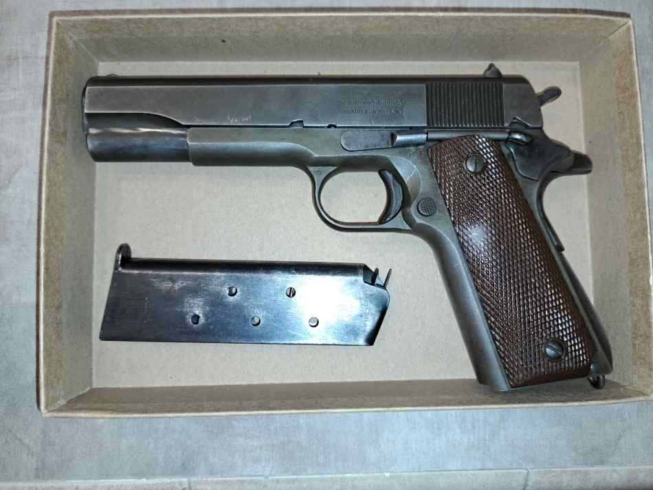 1943 WWII USGI Remington Rand 1911A1 45ACP FS FT