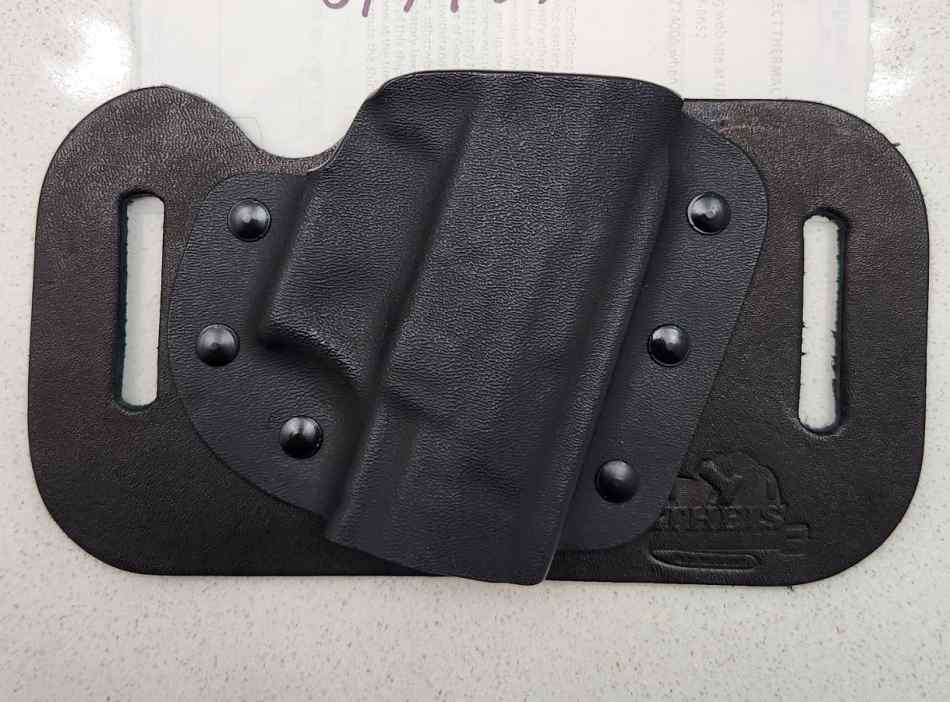 Walther P22 RH OWB Hybrid Holster