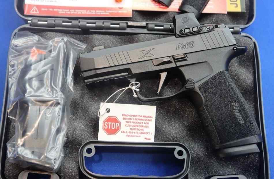 Sig Sauer model P365 X macro comp 9mm