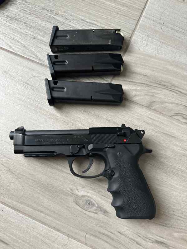 Beretta 92a1 