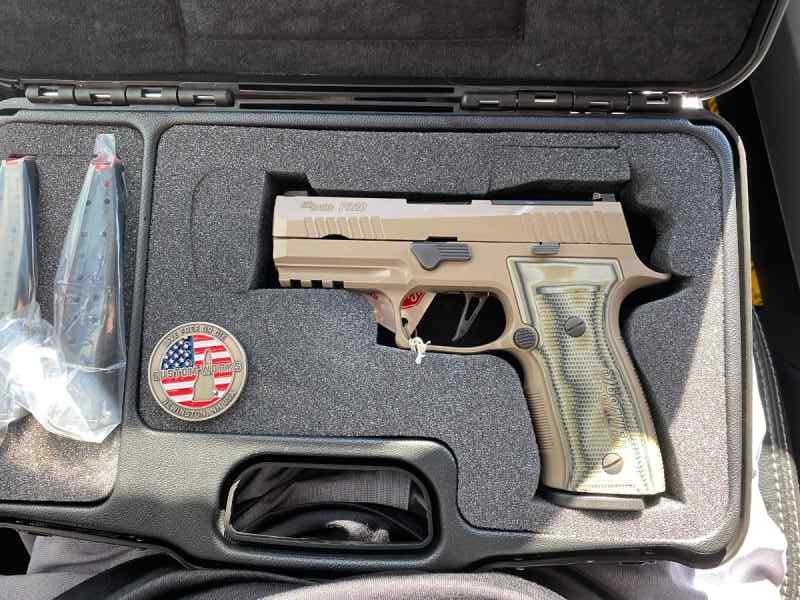 Sig Sauer P320 AGX Scorpion