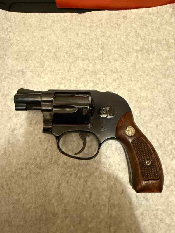 Smith &amp; Wesson bodyguard mod 49