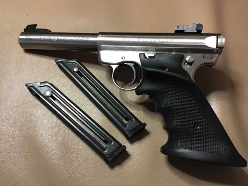 Ruger Mark II SS 22LR